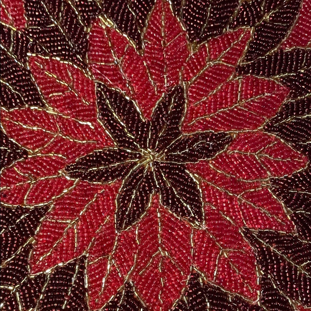 6 Nicole Miller Red and Gold Leaf Placemat - Picture 3 of 5